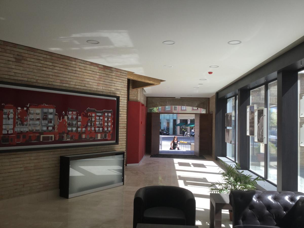 Apartamento Camplus Pamplona Exterior foto